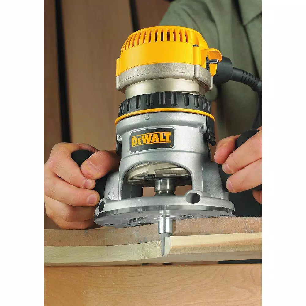 DEWALT 1.75 HP Fixed Base Router, 11-Amp Corded Power Tool