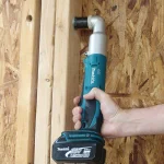 Makita 18V LXT Cordless 3/8 in. Angle Impact Wrench Kit with 2 Batteries and Charger thumbnail 4