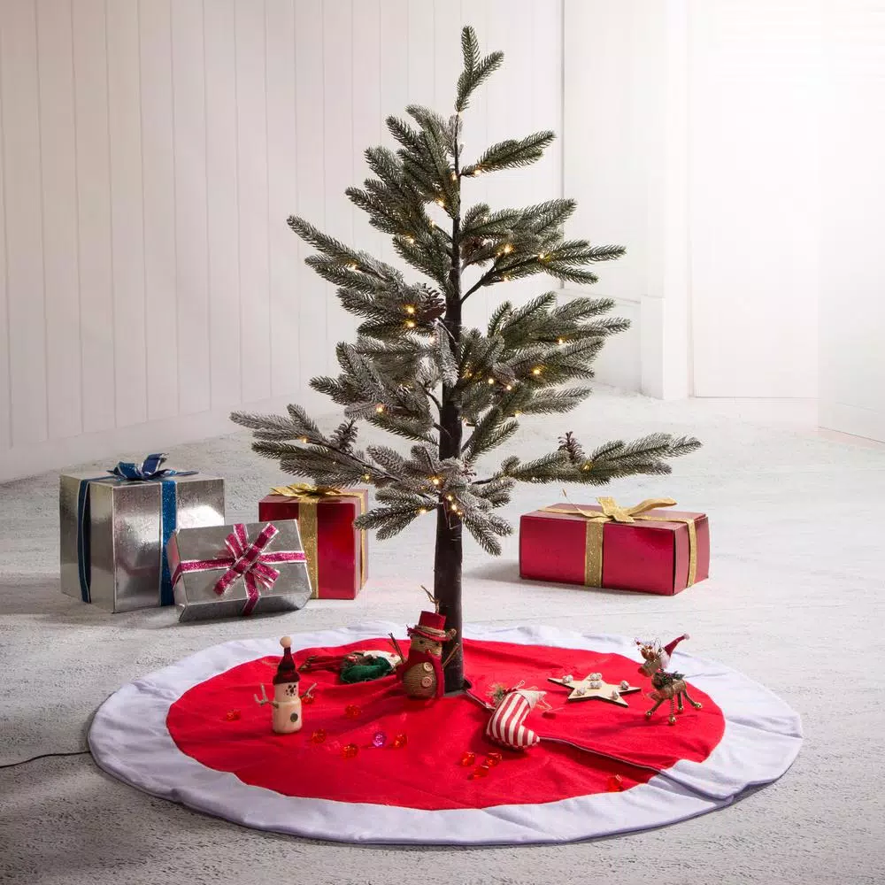 Glitzhome 42 in. Red and White Felt Christmas Tree Skirt - Traditional Holiday Decor