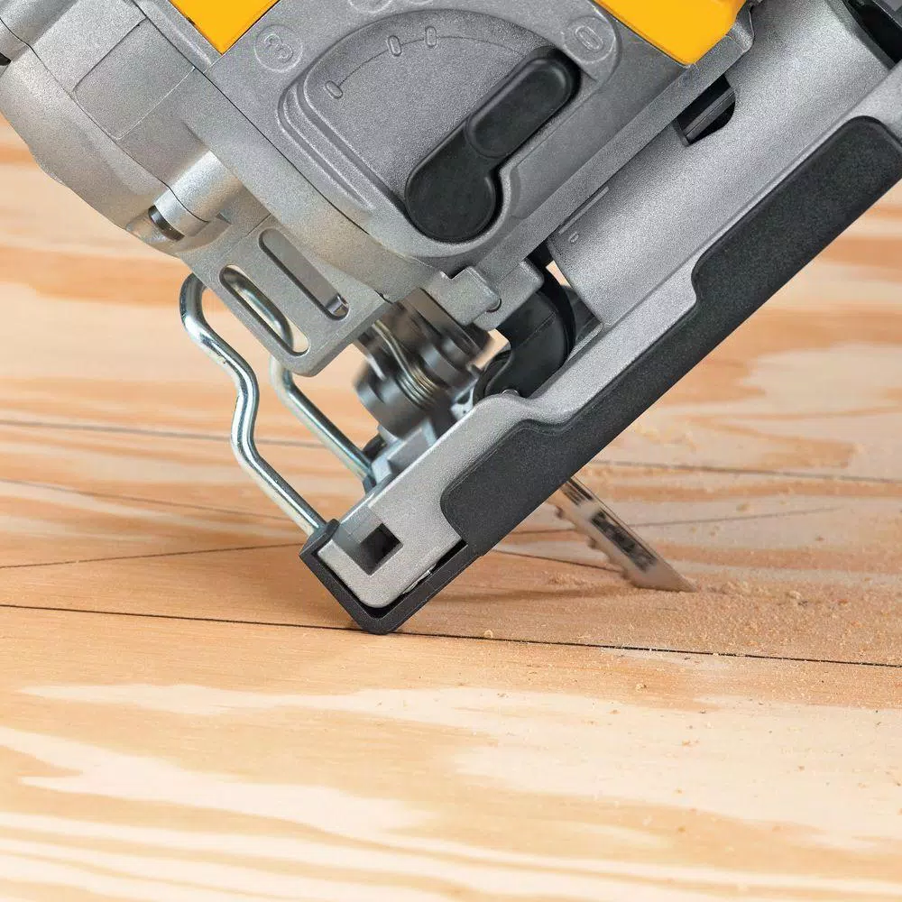 DEWALT 6.5 Amp Corded Jig Saw Kit with Carrying Case