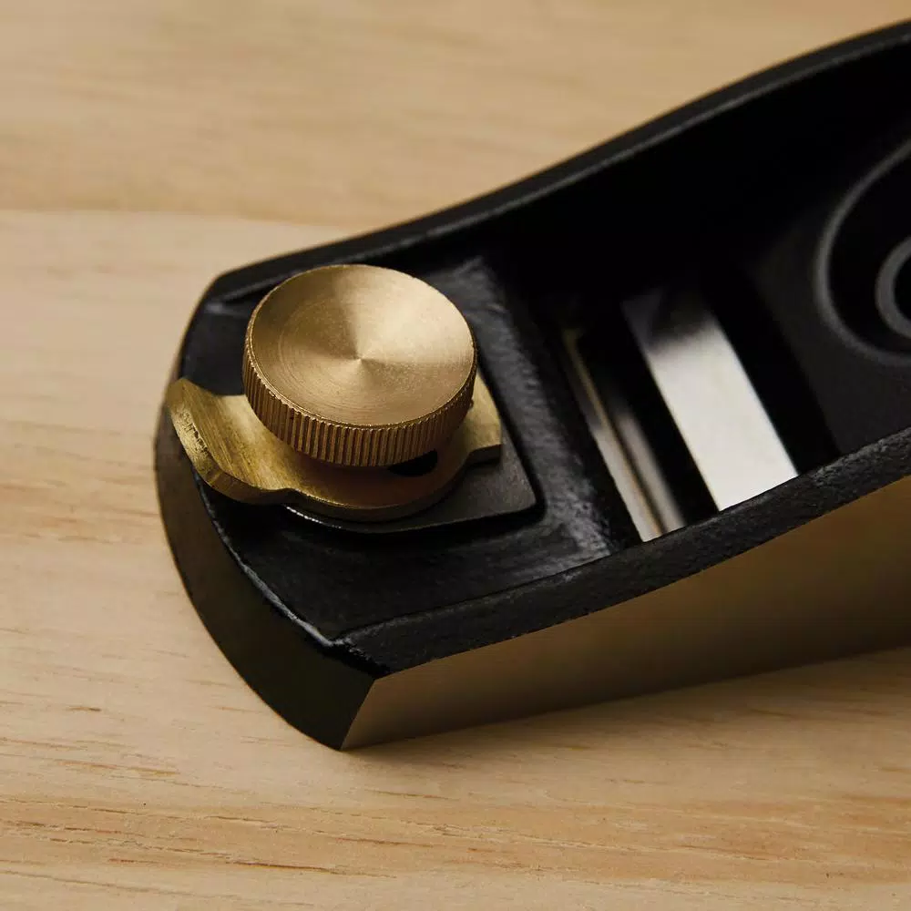 Stanley Sweetheart No. 9-1/2 Block Plane, 6.5 in. Cast Iron Base with A2 Steel Blade