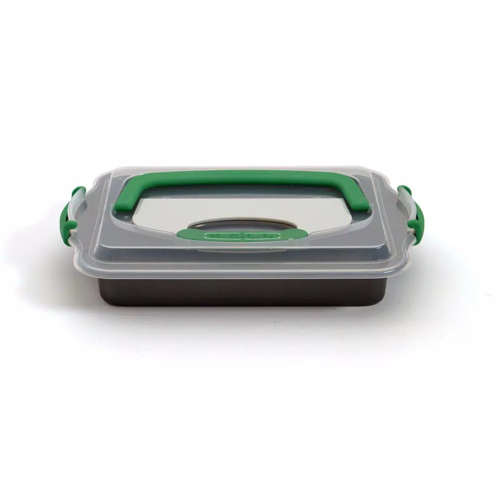 BergHOFF Perfect Slice 9 x 13 in. Carbon Steel Cake Pan with Slicing Tool