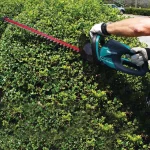 Makita 25 in. Corded Electric Hedge Trimmer, 4.8 Amp, UH6570 thumbnail 12