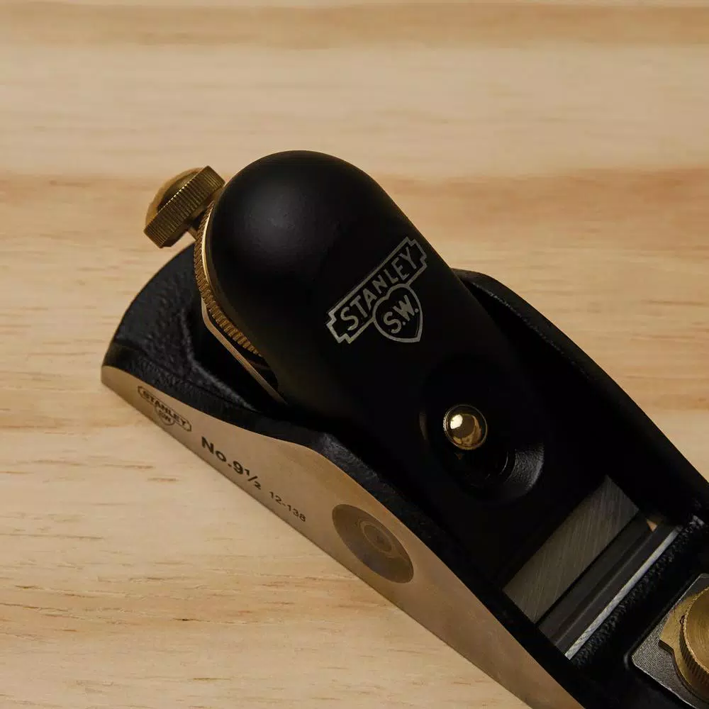 Stanley Sweetheart No. 9-1/2 Block Plane, 6.5 in. Cast Iron Base with A2 Steel Blade