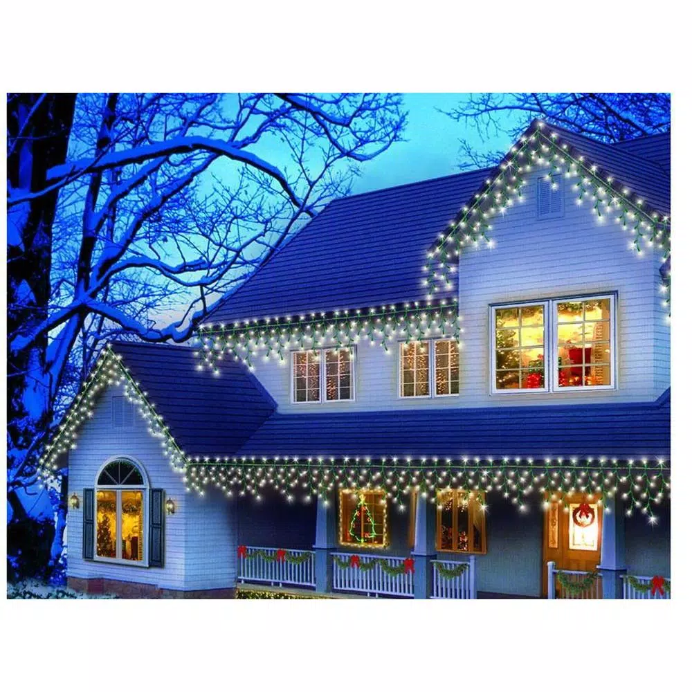 Starlite Creations 70-Light LED Cold White Dome Icicle Lights, 8.5 ft. Lighted Length