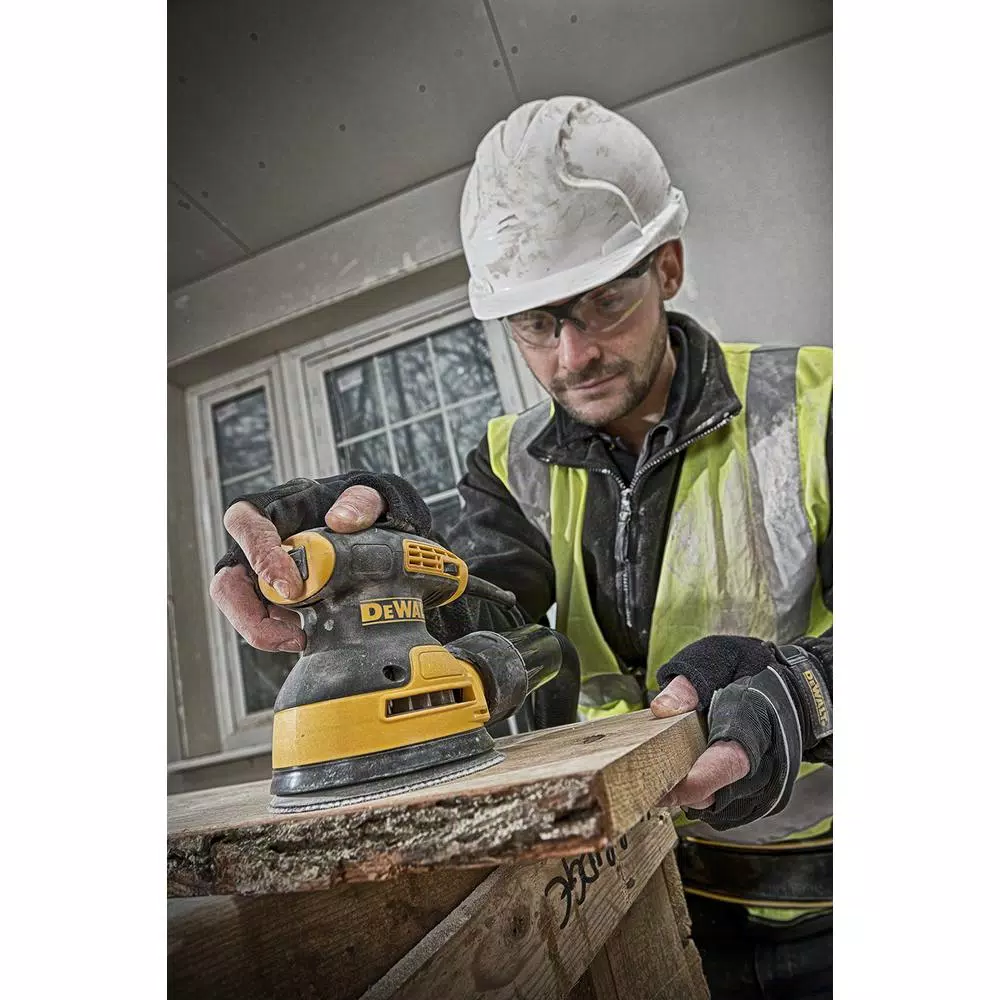 DEWALT DWE6423 5 in. Variable Speed Random Orbital Sander, 3 Amp, Corded