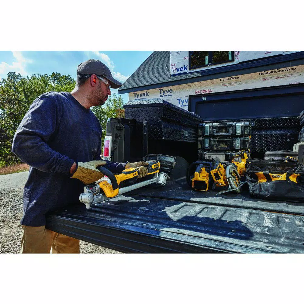 DEWALT 20V MAX Cordless Brushless String Trimmer Kit with 5 Ah Battery, Charger, and 225 ft. Replacement Line