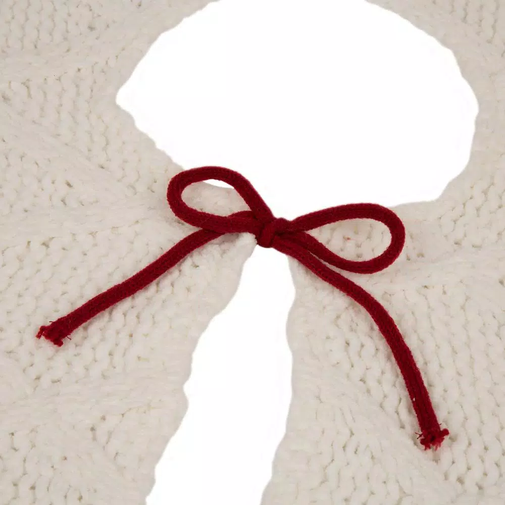 Glitzhome 52 in. White Knitted Chenille Christmas Tree Skirt with Red Trim and Pompoms