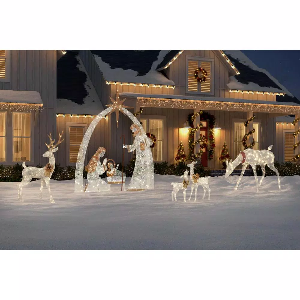 Home Accents Holiday 3 ft LED Lighted White Deer and Doe Set