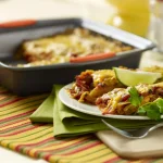 Rachael Ray Oven Lovin' Nonstick Aluminum 9-inch Square Baking Pan thumbnail 3