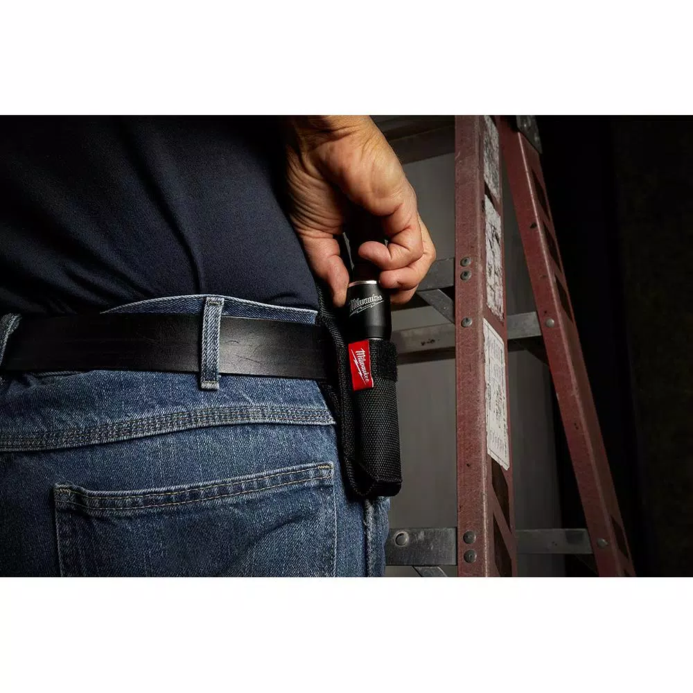 Milwaukee 325-Lumen TRUEVIEW LED Aluminum Focusing Flashlight with Holster
