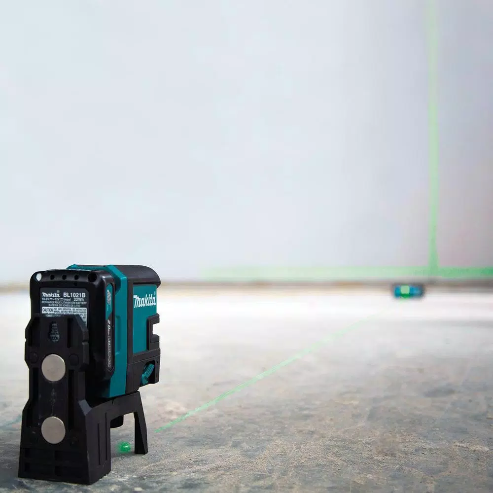 Makita 12V MAX CXT Green Beam Self-Leveling Cross-Line & 4-Point Laser Kit (2.0 Ah)