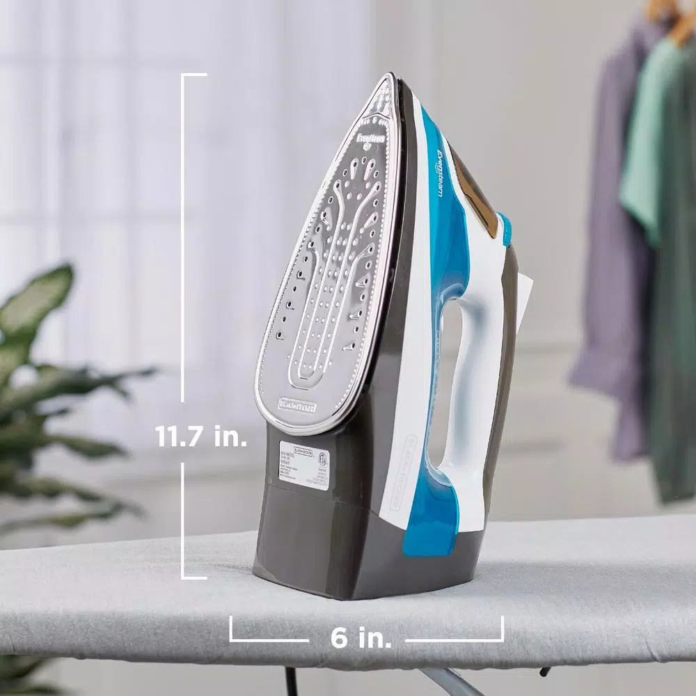 BLACK+DECKER One Step Steam Iron with Cord Reel and Smart Steam Control