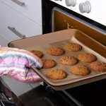 NutriChef 2-Piece Nonstick Carbon Steel Baking Sheet Set, Large and Medium Gold Pans thumbnail 2
