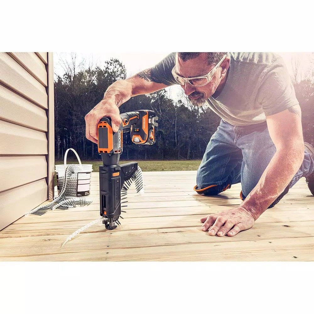 RIDGID 18V Cordless Brushless Drywall Screwdriver Kit with Collated Attachment and 1.5 Ah Battery