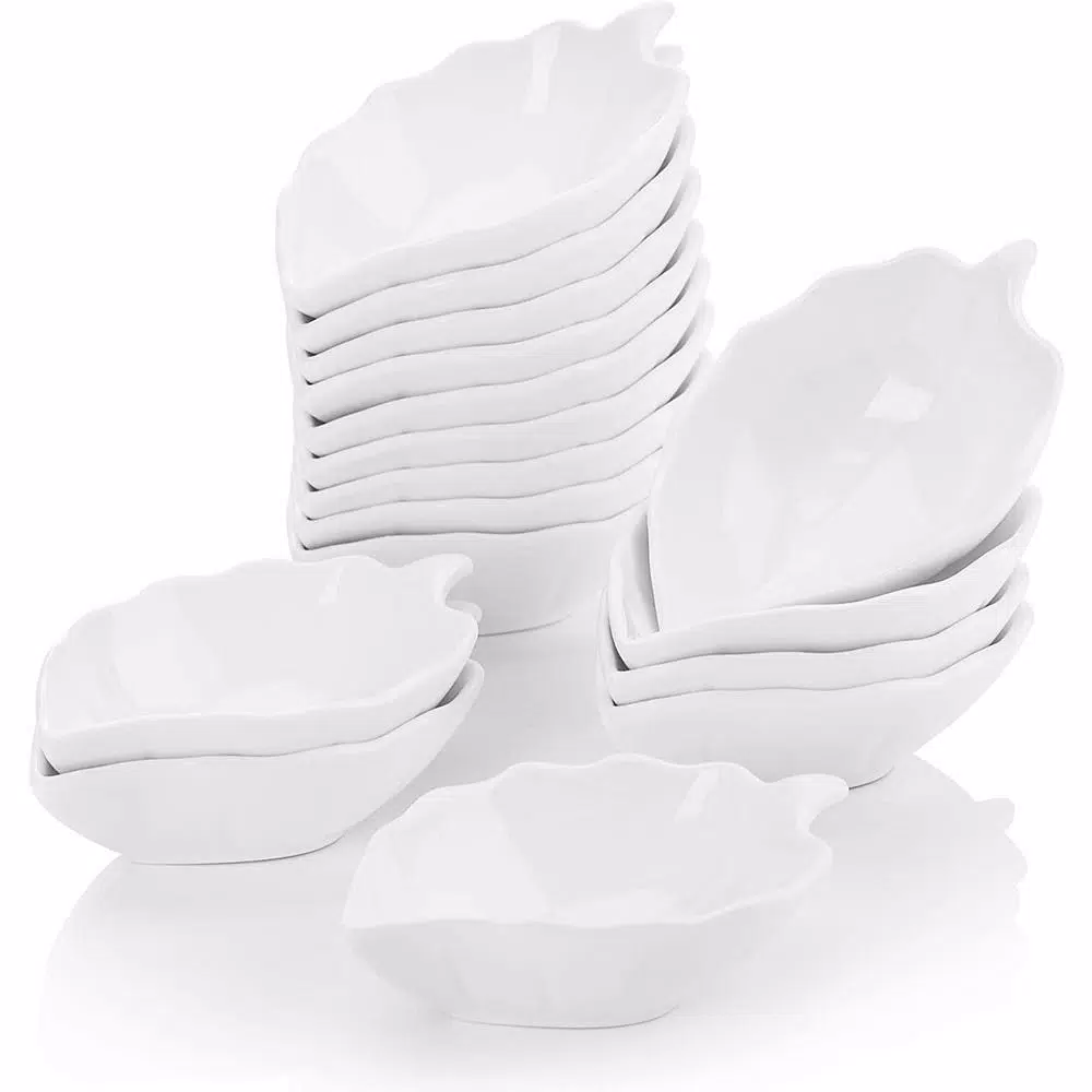 MALACASA 4.5 in. White Porcelain Ramekins Set of 16, Ceramic Souffle Dishes and Serving Bowls