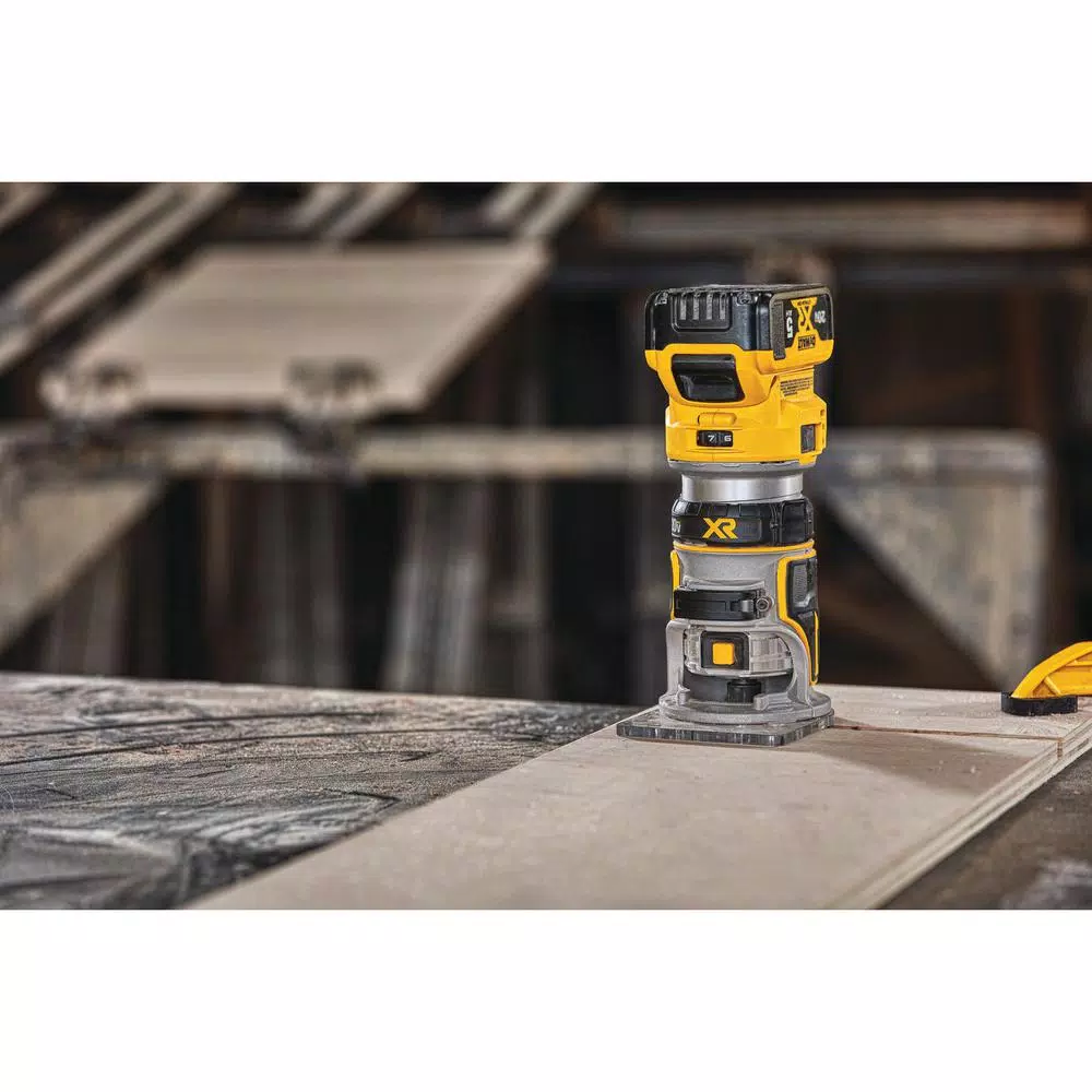 DEWALT DCW600B 20V MAX XR Cordless Brushless Compact Router (Tool-Only)
