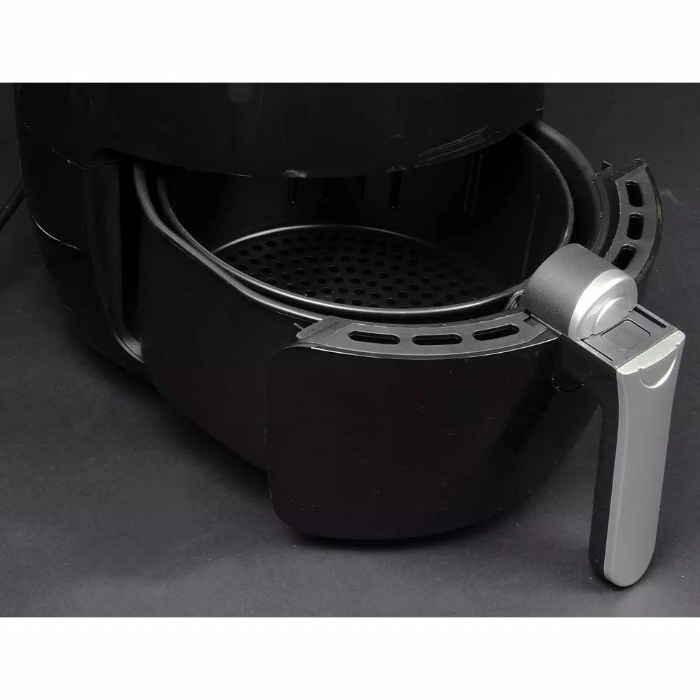 Total Chef 3.8 Qt. 1500W Air Fryer with Touchscreen LCD Display and 7 Presets, Black