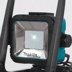 Makita 18V LXT Cordless/Corded LED Flood Light, 750 Lumens, DML805 thumbnail 11