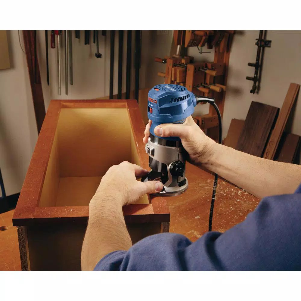 Bosch GKF125CEPK Colt 1.25 HP Variable Speed Palm Router Combo Kit with LED Lighting
