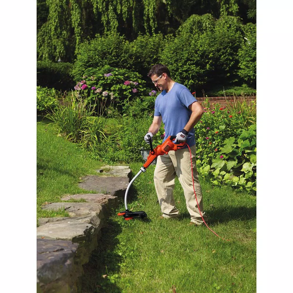 BLACK+DECKER GH3000 7.5 Amp Corded Electric 2-in-1 String Trimmer and Lawn Edger