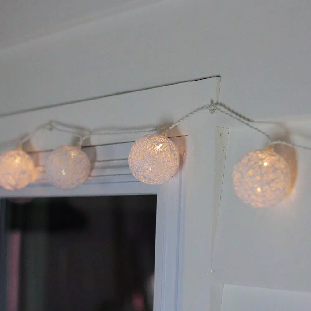 Sienna 10-Light Warm White LED Globe String Lights with Timer, Battery Operated, 7.29 ft