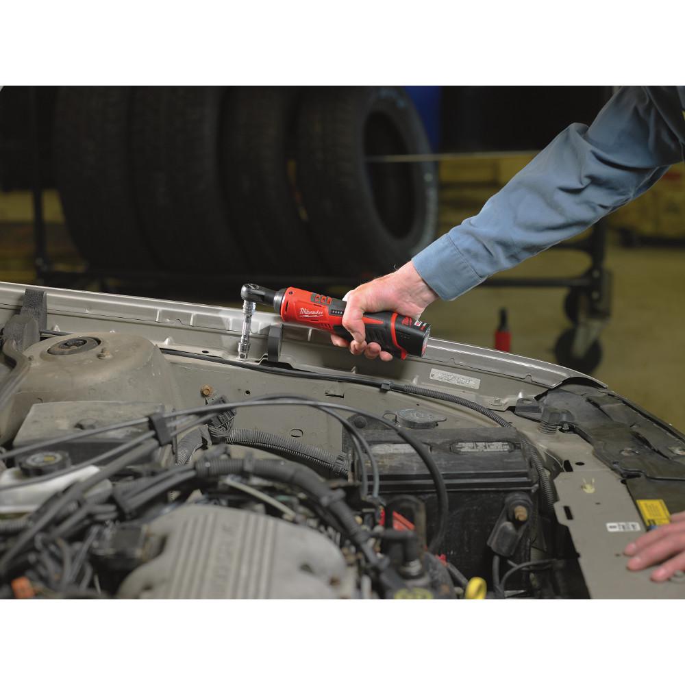 Milwaukee M12 12V Lithium-Ion Cordless 3/8 in. Ratchet (Tool-Only)