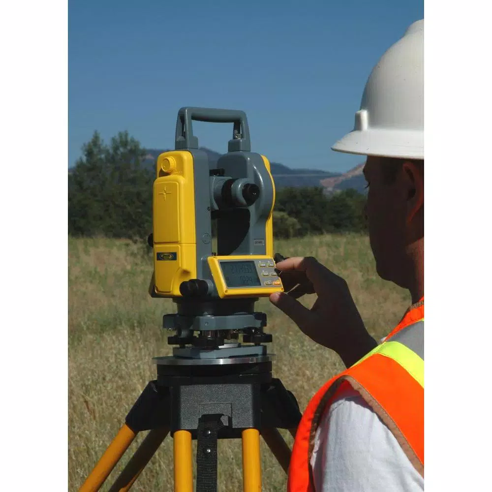 Unbranded Spectra Precision DET-2 Digital Electronic Theodolite with 2-Second Angular Accuracy
