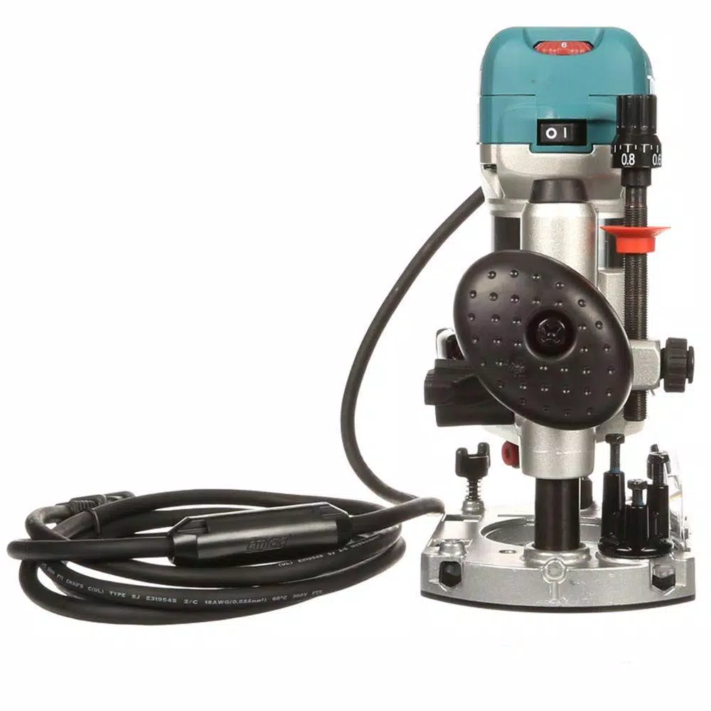 Makita 6.5 Amp 1-1/4 HP Corded Variable Speed Compact Router Kit with 3 Bases
