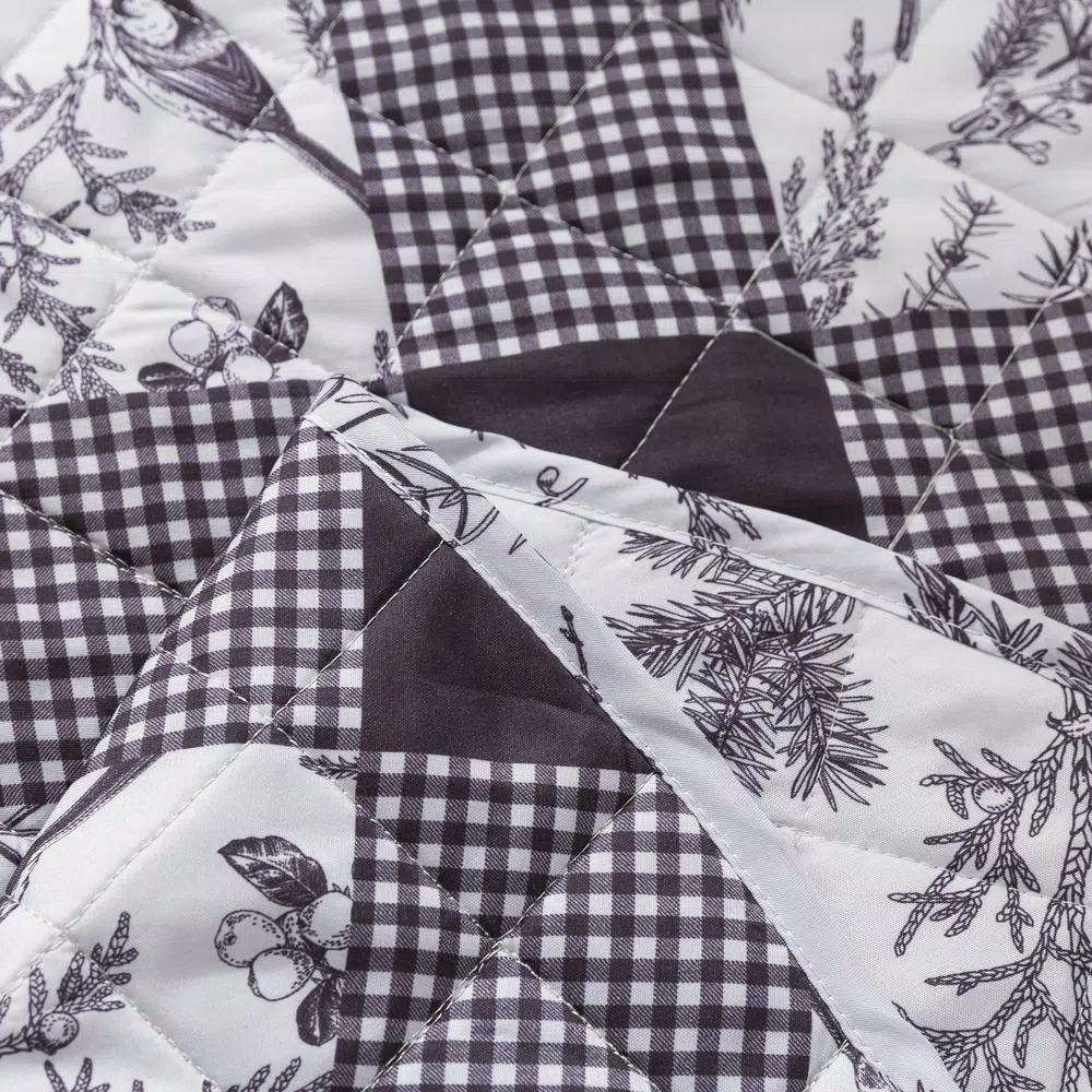 Country Living Faith 48 in. Reversible Quilted Microfiber Tree Skirt - Chickadee Toile & Floral