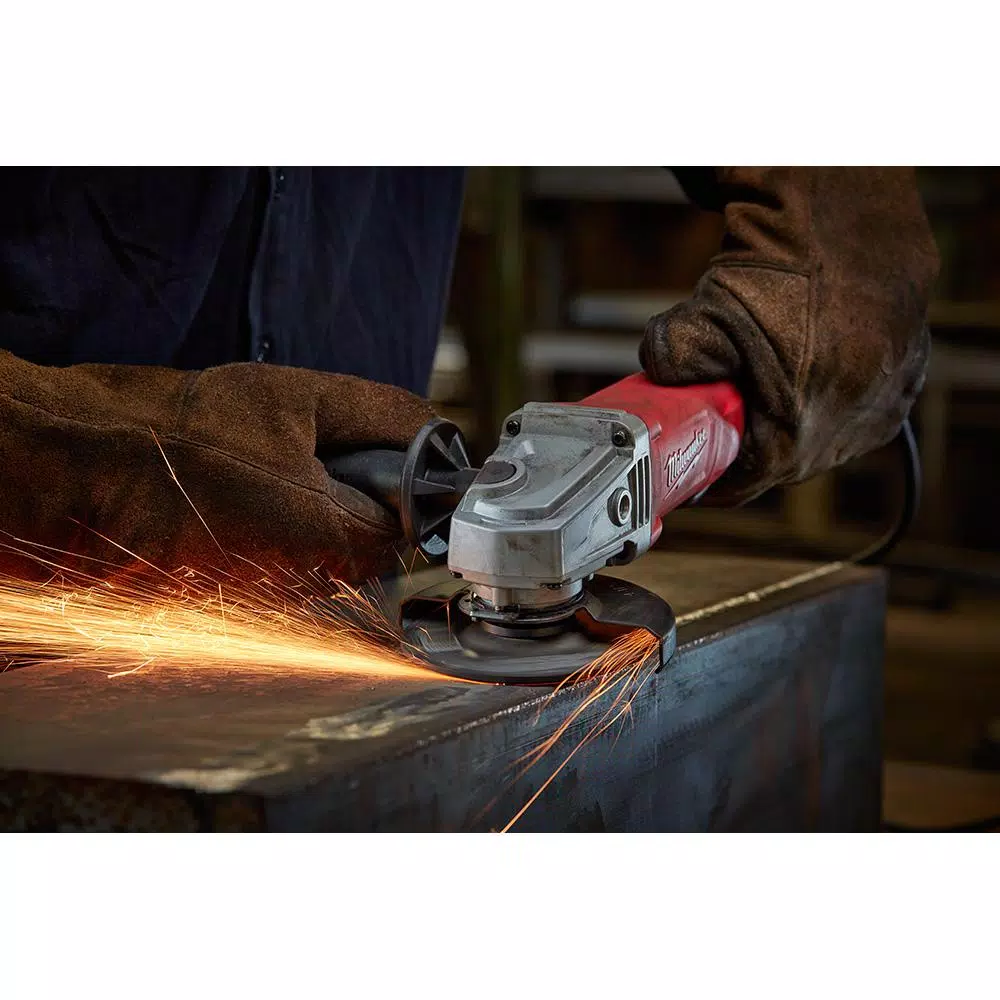 Milwaukee 4-1/2 in. Small Angle Grinder, 7 Amp, 11,000 RPM, Corded