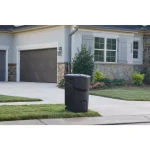Rubbermaid Roughneck 45 Gallon Wheeled Trash Can with Hinged Lid, Black thumbnail 5