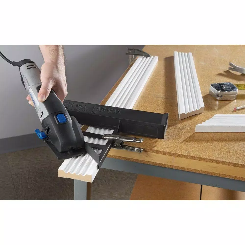 Dremel Saw-Max 6 Amp Variable Speed Corded Power Tool Kit with 2 Blades
