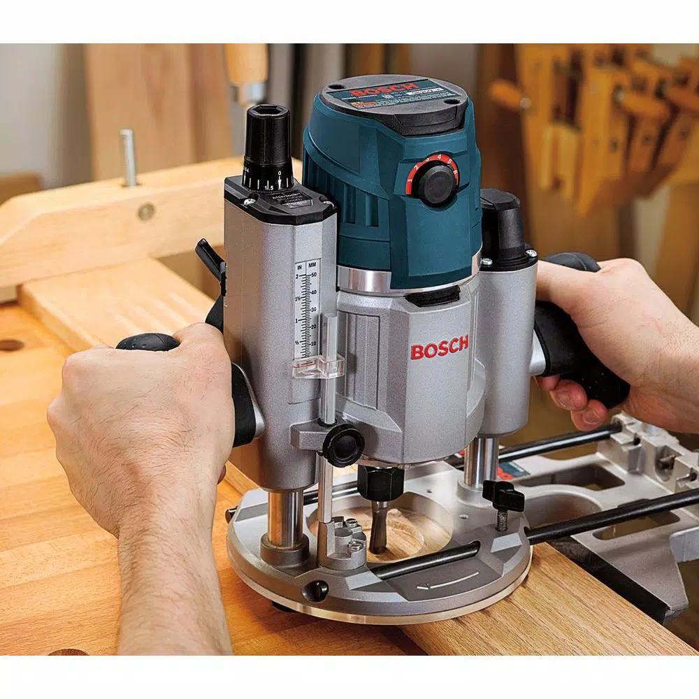 Bosch 15 Amp 2.3 HP Electronic Variable-Speed Plunge Base Router with LED Light