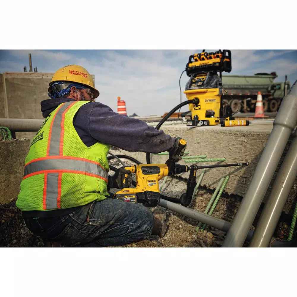 DEWALT 60V MAX FLEXVOLT Brushless 1-9/16 in. SDS MAX Rotary Hammer Kit with (2) 9.0Ah Batteries & Hammer Drill