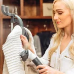 Steamfast SF-520 Full-Size Standing Garment Steamer with 70 oz. Water Tank and Telescopic Pole thumbnail 4