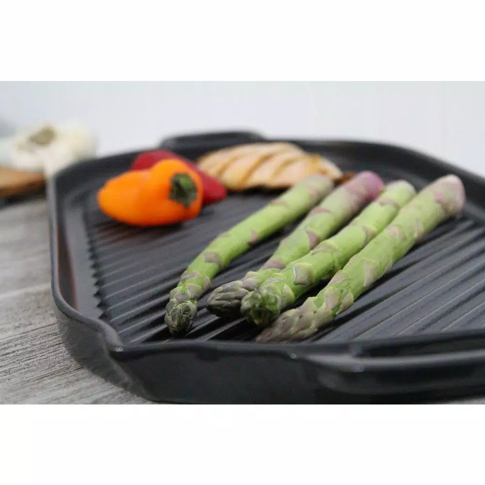 Chasseur 18 in. Oval Enameled Cast Iron Grill Pan, Black