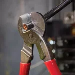 Klein Tools High-Leverage Cable Cutter for Aluminum, Copper, and Communications Cable thumbnail 4