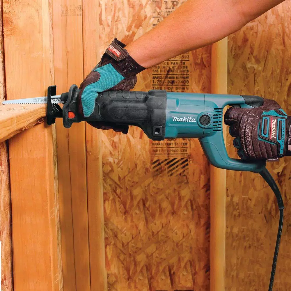 Makita JR3050TZ 11 Amp Corded Variable Speed Reciprocating Saw with Hard Case
