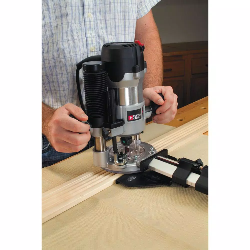 Porter-Cable 2-1/4 HP Multi-Base Router Kit with Height Adjuster