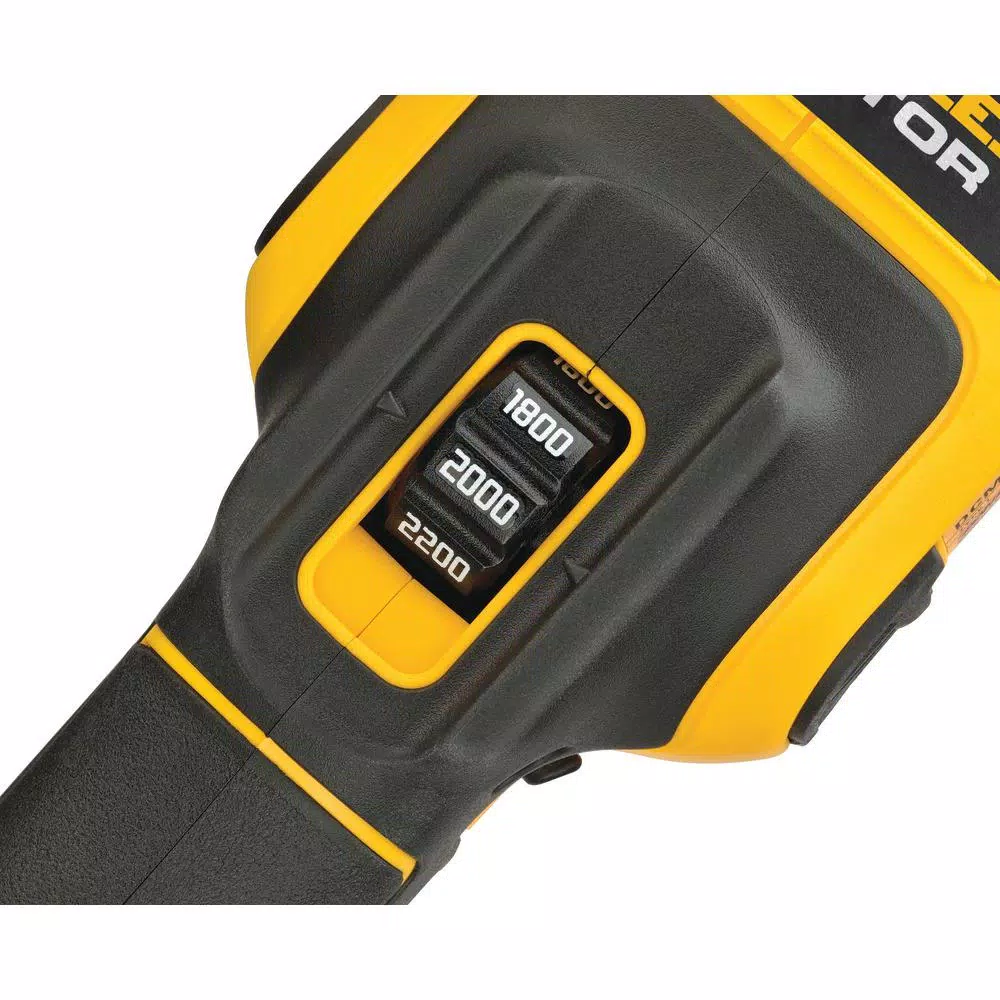 DEWALT 20V MAX XR Cordless Brushless 7 in. Variable Speed Rotary Polisher Kit with (2) 5.0 Ah Batteries & Charger