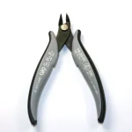 Hakko CHP TR-25-50-D Precision Flush Cutters by Hakko - 16 AWG Max Cut thumbnail 2