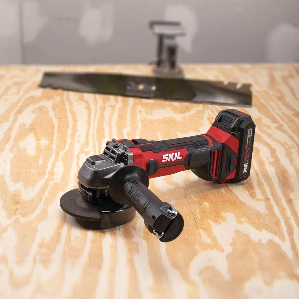 SKIL 20V PWRCORE Lithium-Ion Cordless 4.5 in. Angle Grinder Kit