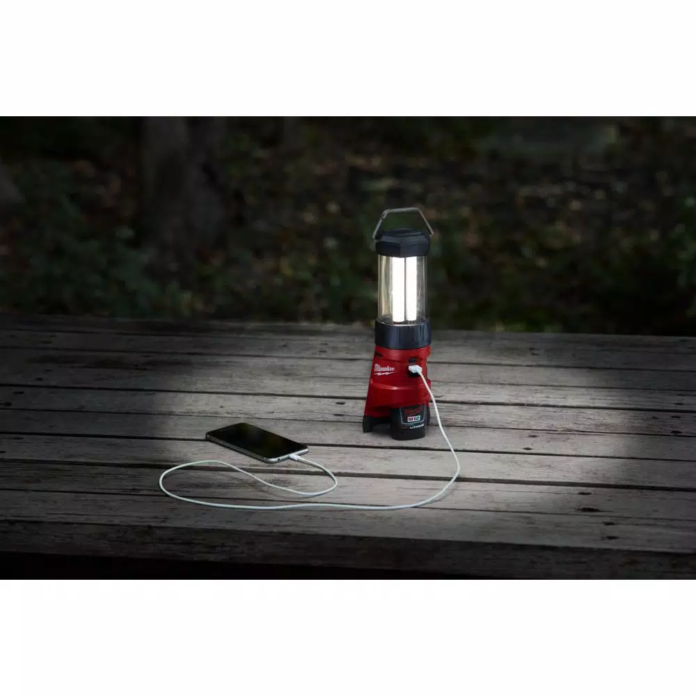 Milwaukee M12 12V Cordless LED Lantern/Flood Light & Compact Vacuum Kit with 3.0 Ah Battery