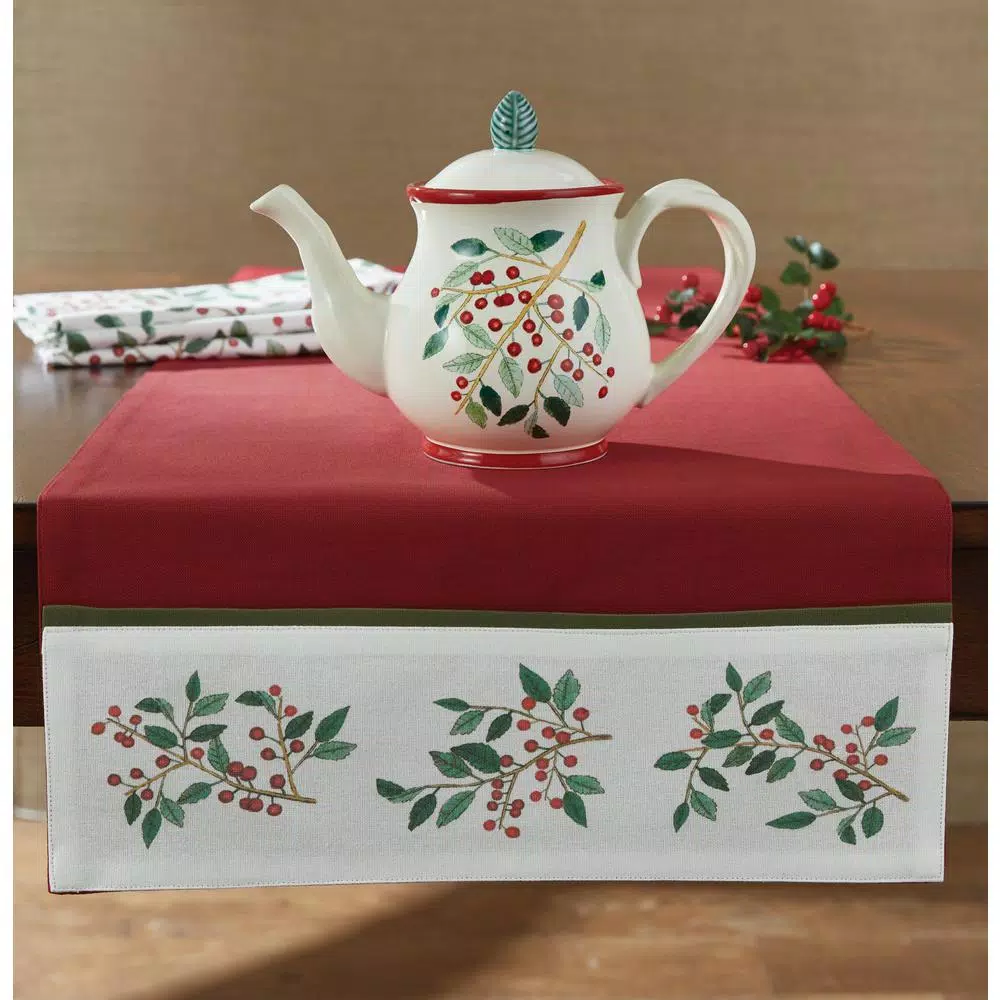 Park Designs Simply Holly Ceramic Teapot with Lid, 4-Cup Stoneware Beverage Serveware