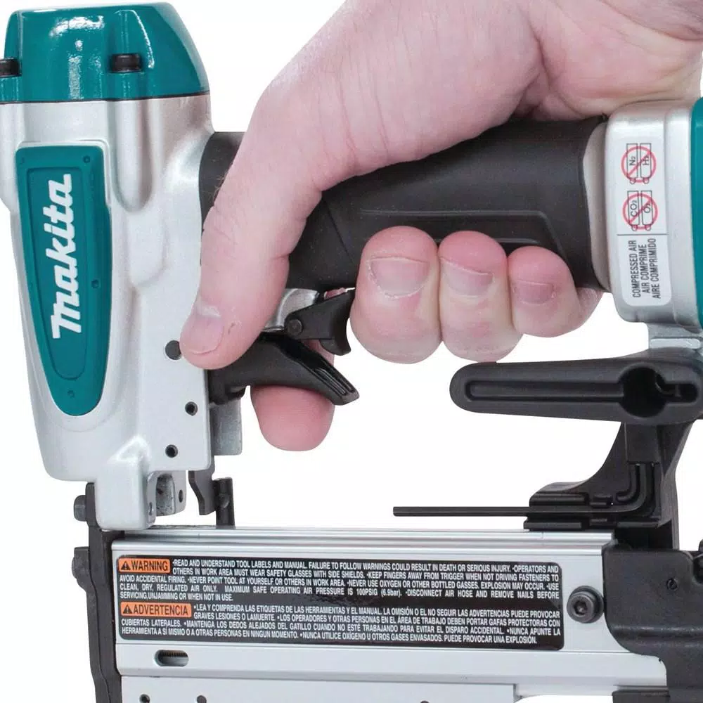 Makita AF353 23-Gauge Pneumatic Pin Nailer, 1-3/8 in. Max Fastener