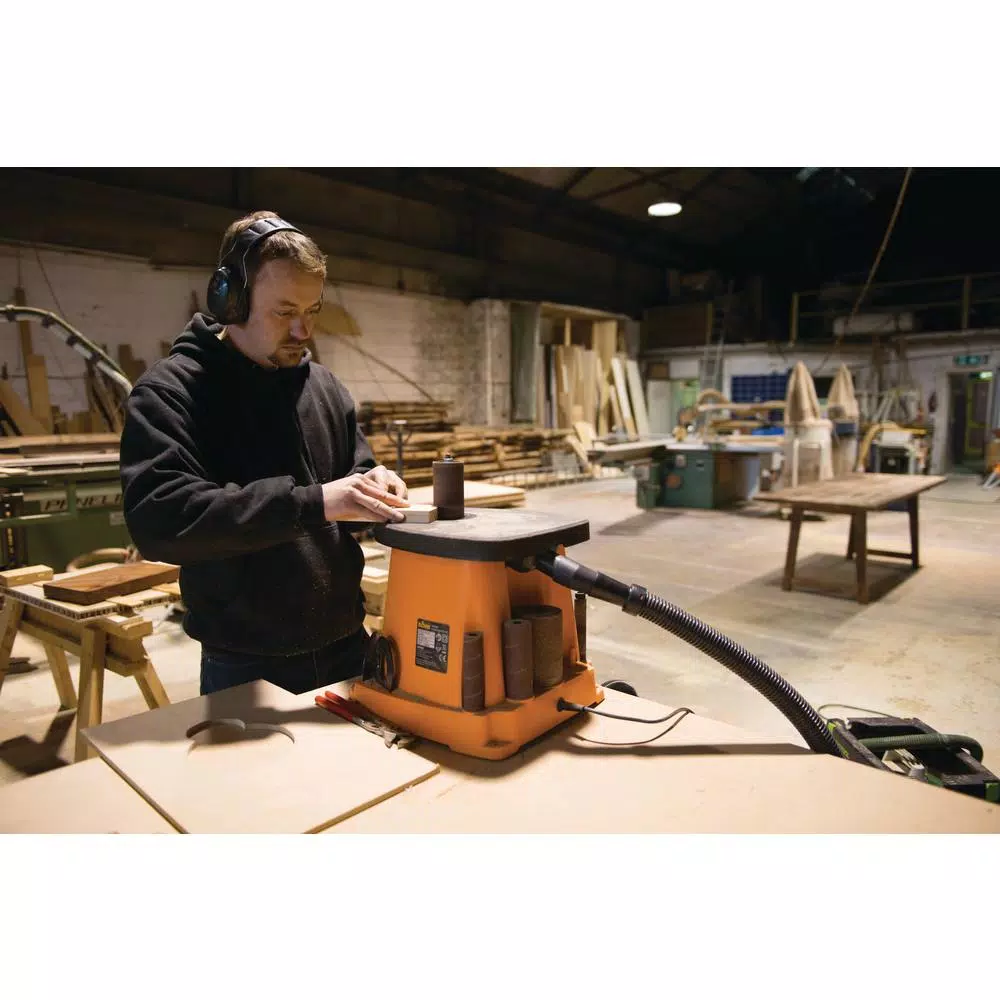 Triton 3.5 Amp Oscillating Spindle Sander with Cast Iron Table