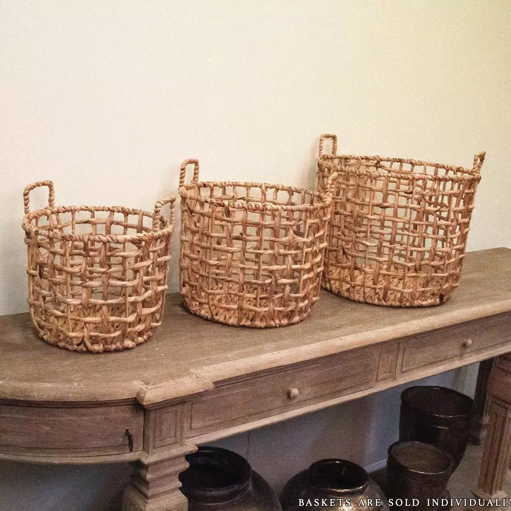 Zentique Handmade Round Water Hyacinth Wicker Basket with Handles - Medium