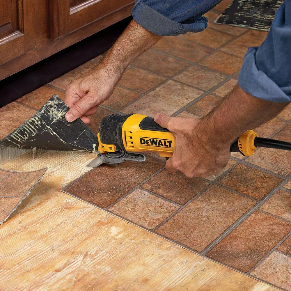 DEWALT DWA4217 Oscillating Tool Rigid Scraper Blade - Universal Fit