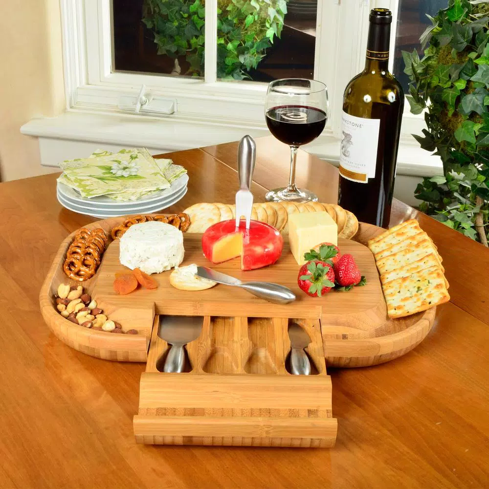 Unbranded Picnic at Ascot Malvern Deluxe Bamboo Cheese Board Set with 4 Stainless Steel Tools